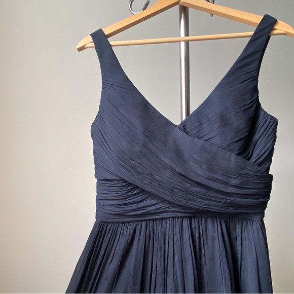 ☀️ J.Crew Navy Silk Dress – 100% Silk, V-Neck, Cocktail Style, US 2 - Picture 3 of 7